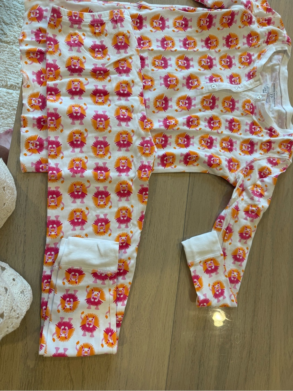 Roberta Roller Rabbit Children’s Long Sleeve Pajama set - Pink & Orange Lions - Picture 2 of 3